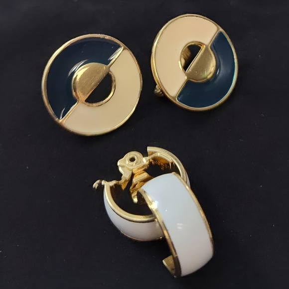 Vintage MONET Gold tone Enamel Clip-on Earrings 2 Pair Lot Bundle - Picture 8 of 8